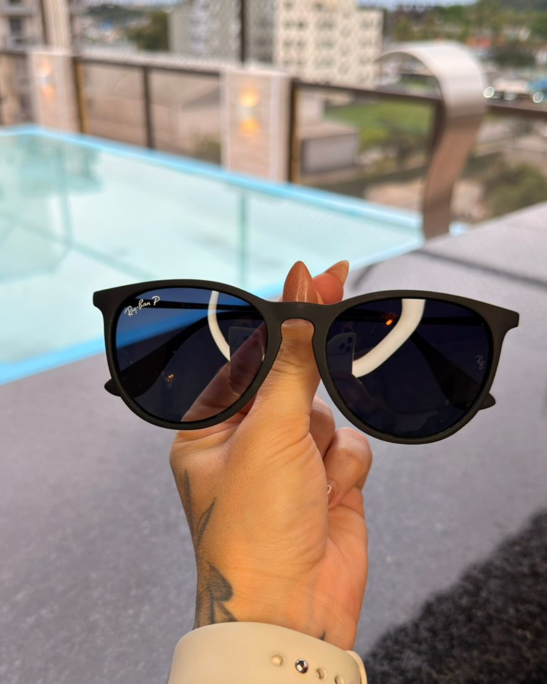 Óculos de Sol Ray-Ban Erika Polarizado Preto Fosco