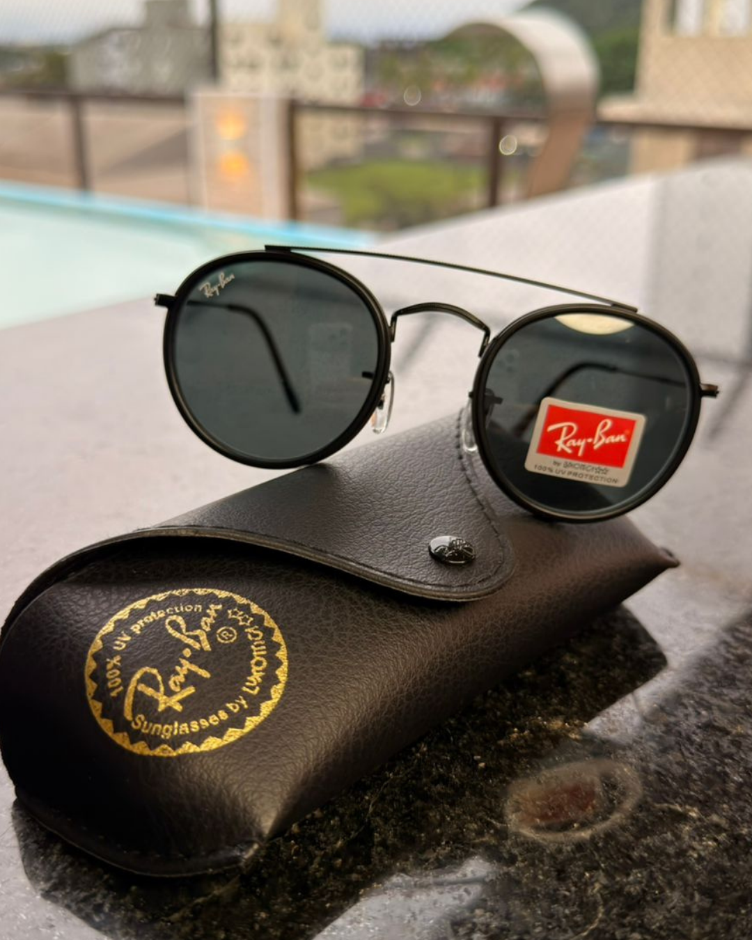 Óculos de Sol Ray-Ban Round Double Bridge Preto Clássico